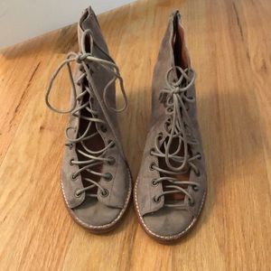 Jeffery Campbell wedges